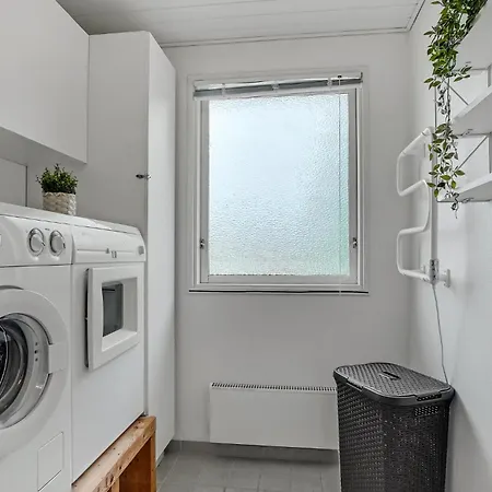 Vakantiehuis In With Kitchen