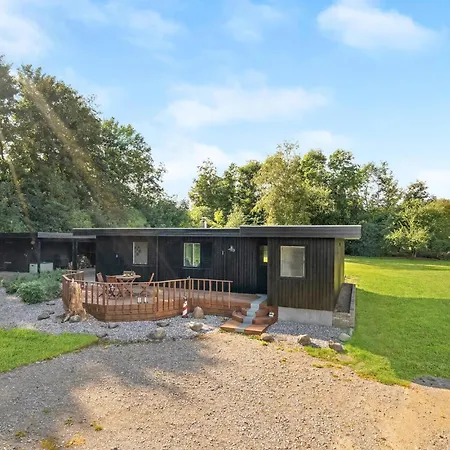Vakantiehuis In With Kitchen Roslev
